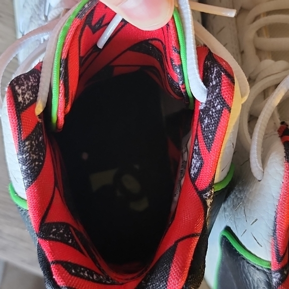 Jordan Illusion Premium White Green Pulse - Picture 7 of 9